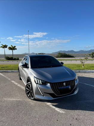 PEUGEOT 208 1.0 TURBO 200 FLEX STYLE CVT PEUGEOT 208 1.0 TURBO 200 FLEX STYLE CVT
